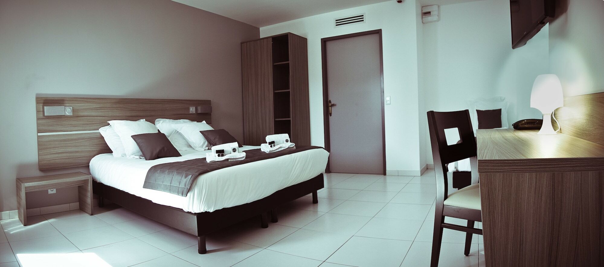 Hotel Le Cay Roquebrune-sur Argens Zewnętrze zdjęcie